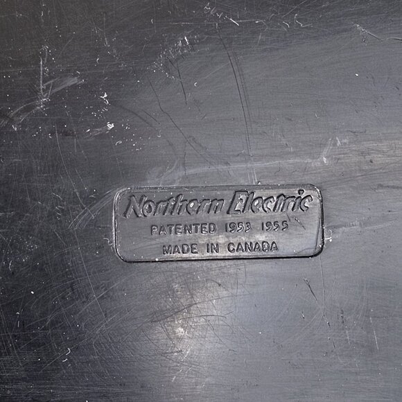 Northern Electric Rotary 1961 Wall Telephone #554 With Cord, Untested, Canada - Picture 4 of 16